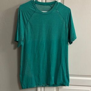 Lululemon MVT 2.0 Tee